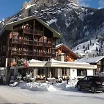 Hotel Bluemlisalp
