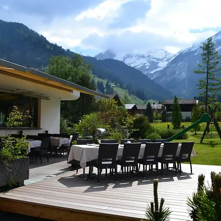 Hotel Bluemlisalp Kandersteg