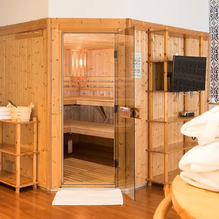 بلوم ليسالب فندق 3*