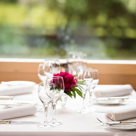 Bluemlisalp Hotel 3*