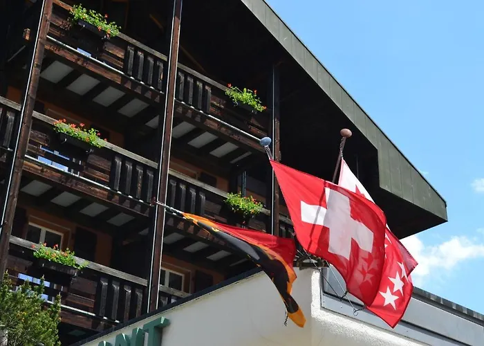 Bluemlisalp Hotel 3*