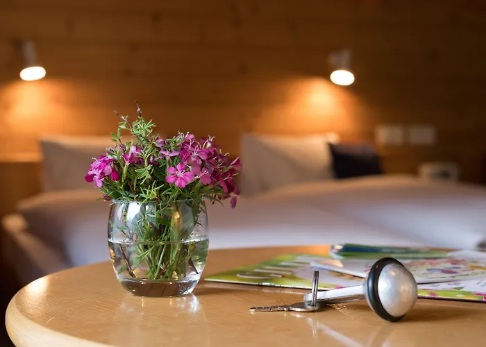 Hotel Bluemlisalp 3*