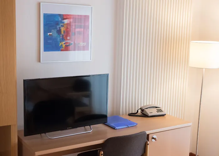 Hotel Bluemlisalp 3*