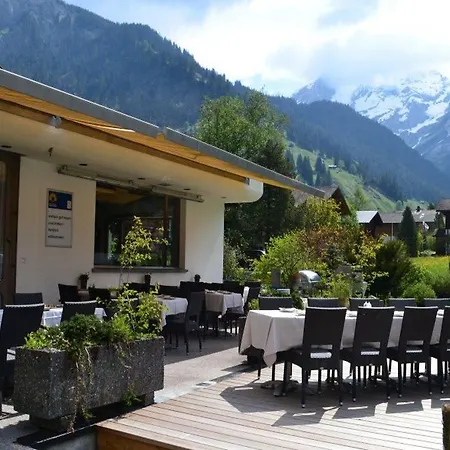 Hotel Bluemlisalp Kandersteg