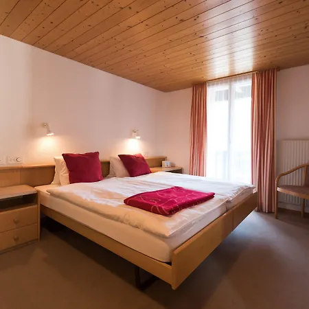 Bluemlisalp 3* Kandersteg